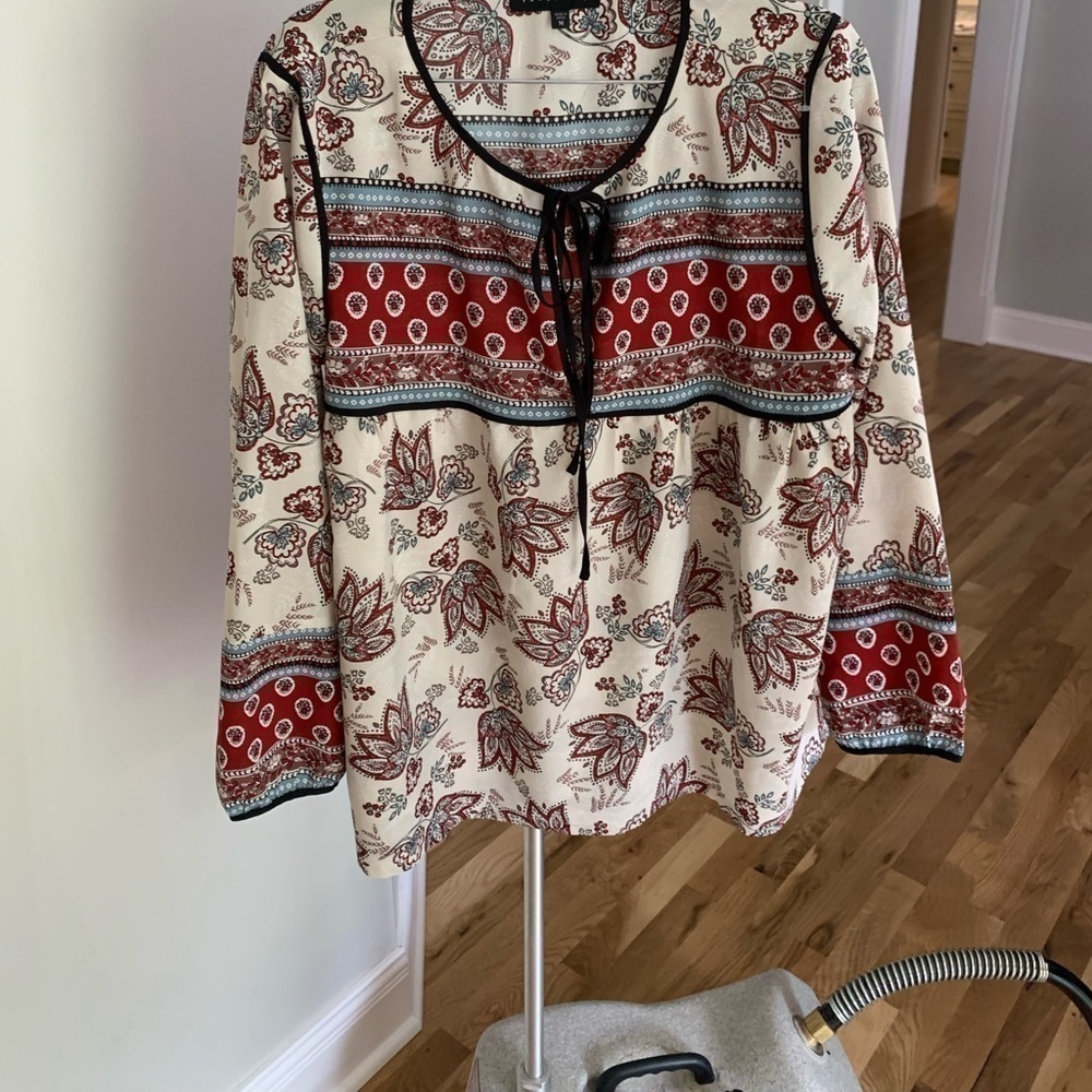 Sanctuary size medium boho top